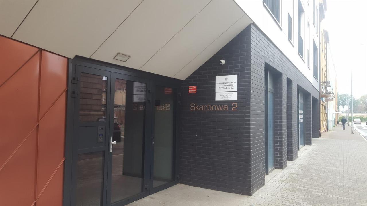 Apartament Skarbowa 1& Parking Leszno  Exteriör bild