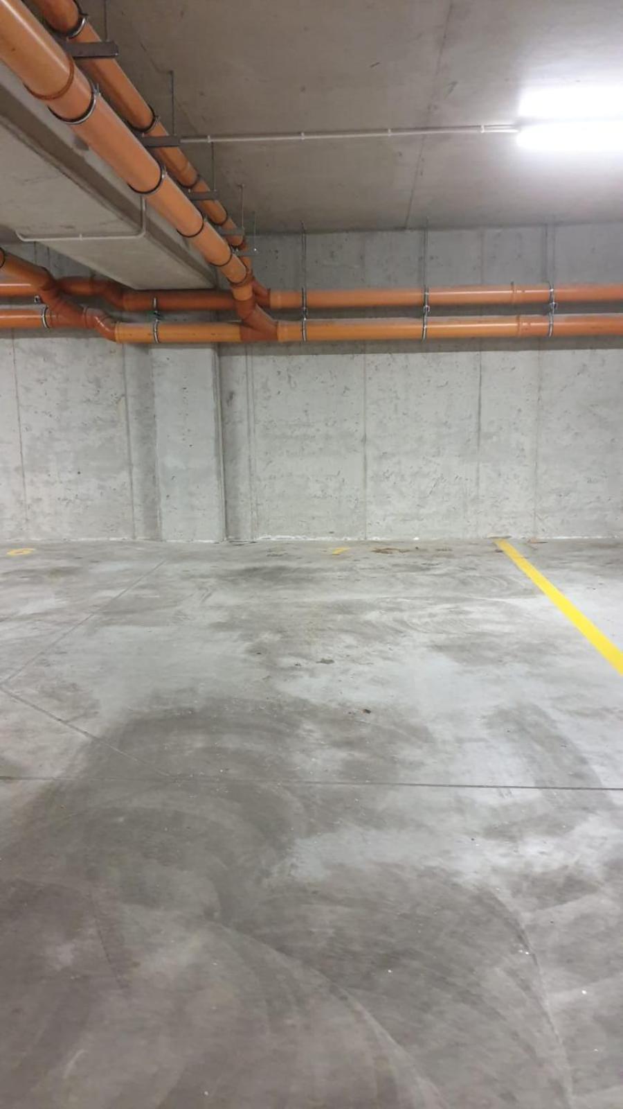 Apartament Skarbowa 1& Parking Leszno  Exteriör bild